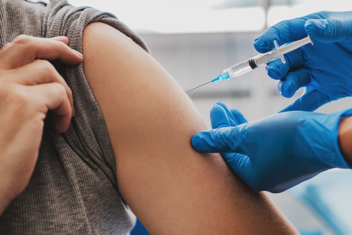 HIV Vaccine: कोरोना के बाद HIV वैक्सीन लाएगी मॉडर्ना, इसी हफ्ते शुरू हो सकता है ट्रायल, जानें कैसे करता है काम