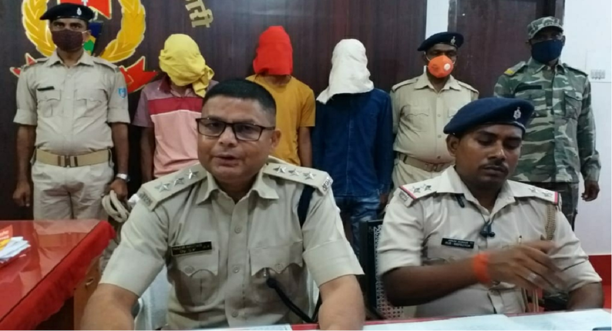 सोशल मीडिया पर फर्जी आईडी बनाकर ठगी करने वाले 3 साइबर ठग गिरफ्तार, ऐसे लगाते थे चूना