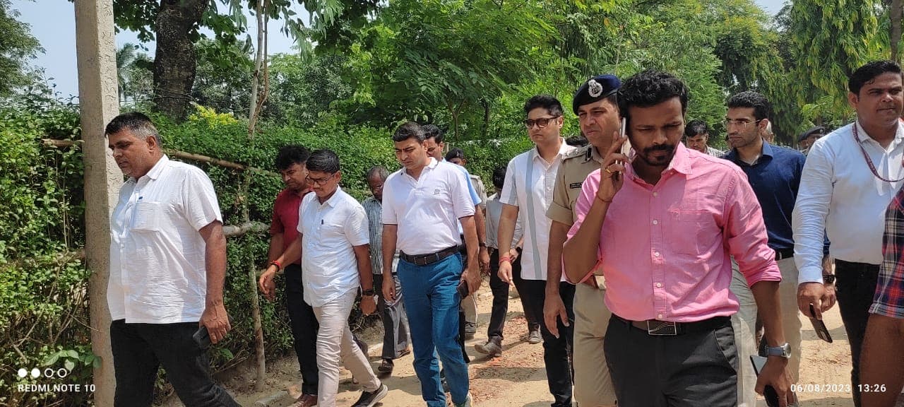 बिहार की विरासत नगरी बनेगा खंडहरों का शहर राजनगर, संभावनाओं को लेकर पर्यटन विभाग ने शुरू किया काम बिहार की विरासत नगरी बनेगा खंडहरों का शहर राजनगर, संभावनाओं को लेकर पर्यटन विभाग ने शुरू किया काम