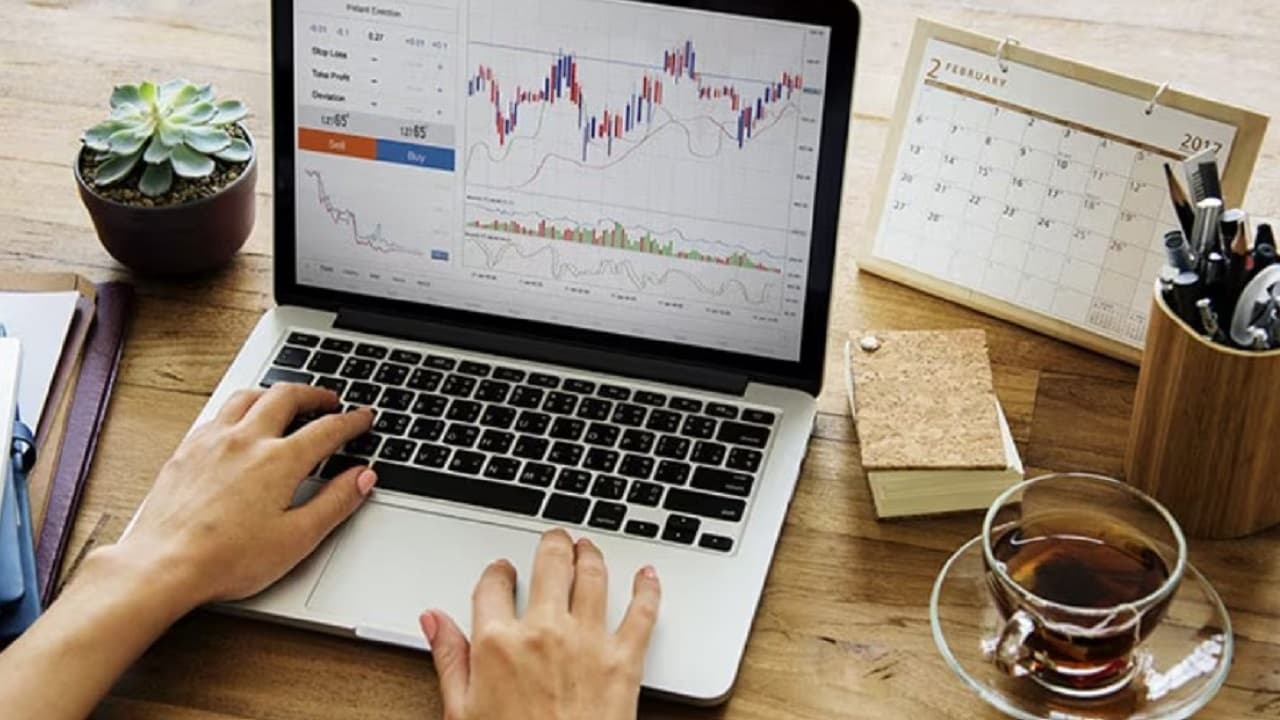 Demat Account में नॉमिनी का नाम भरने के लिए न हो परेशान, घर बैठे होगा काम, जानें पूरा प्रोसेस