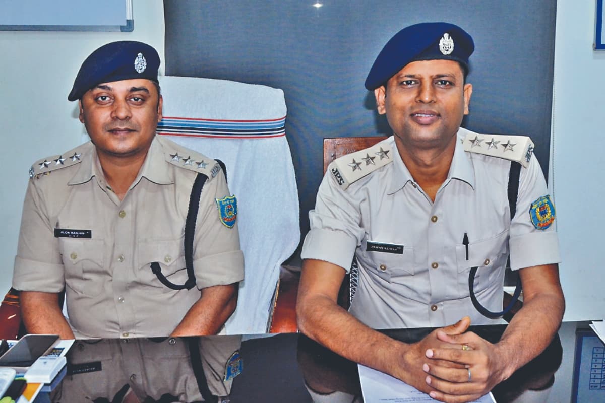 देवघर: मोहनपुर में टोटो चालक से लूट के मामले में पुलिस ने चार नाबालिग समेत छह लोगों को दबोचा, दी अहम जानकारी