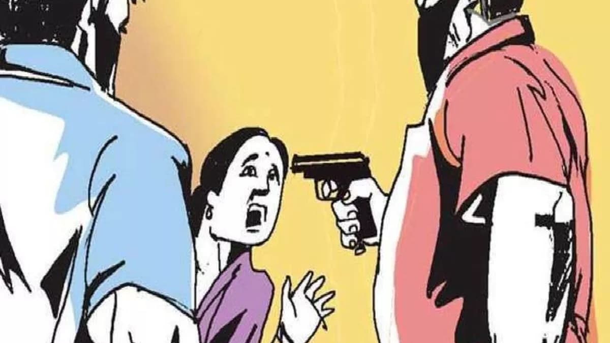 जामताड़ा : दो नकाबपोशों ने सुबह सात बजे पिस्तौल का भय दिखाकर सरकारी सेवक के घर में की लूट-पाट