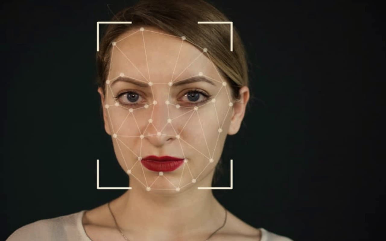 DeepFake पर सोशल मीडिया प्लैटफॉर्म्स ने क्या कदम उठाए? सरकार ने किया रिव्यू