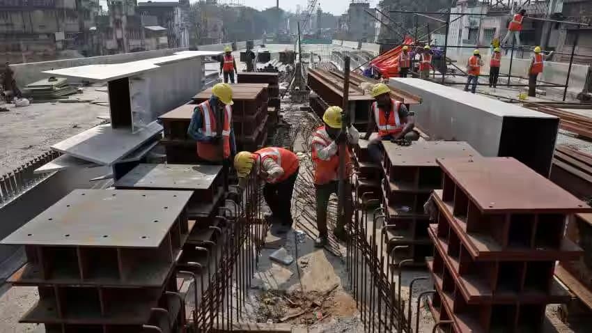 UP: शहरों में बुनियादी सुविधाओं की हकीकत परखेंगे 26 वरिष्ठ अफसर, रिपोर्ट के आधार पर सरकार करेगी कार्रवाई