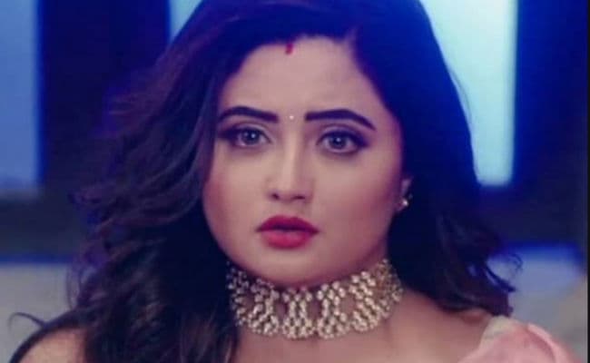 ‘महंगी’ रश्मि देसाई की ‘नागिन 4’ से छुट्टी!