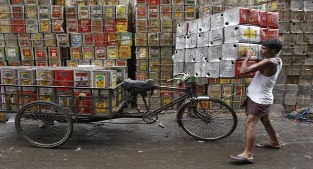 खाने के तेल की बढ़ती कीमत पर केंद्र सरकार सख्त, अब रिटेलर्स को दिखाना होगा असली दाम