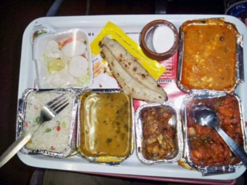 ट्रेन में श्री अन्न के साथ मिलेगा पूर्वांचल का लिट्टी चोखा और पूड़ी सब्जी, रेलवे तैयार करा रही मेन्यू चार्ट