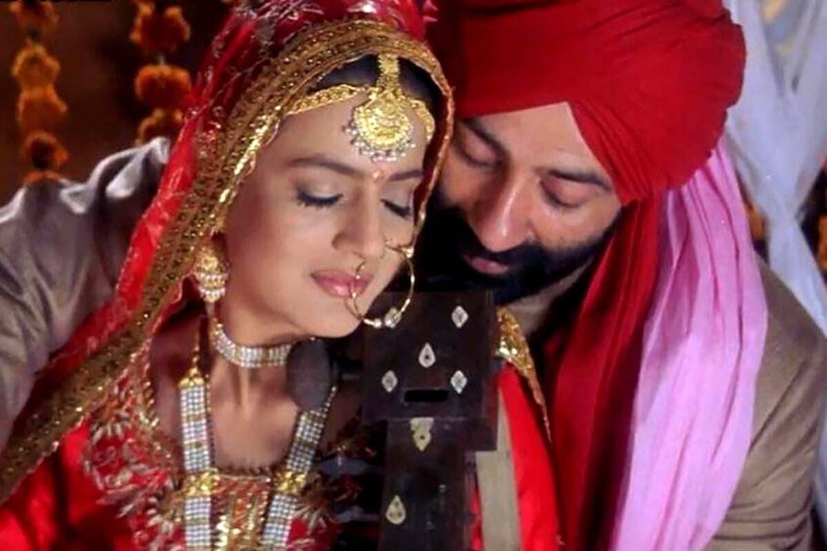 Gadar 2 में ये रोल नहीं निभाना चाहती थी अमीषा पटेल, सालों बाद अनिल शर्मा ने किया खुलासा