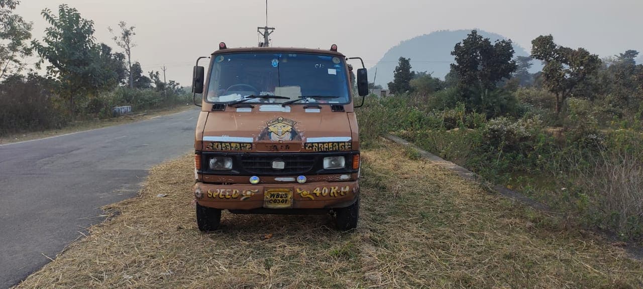 इंटर स्टेट मवेशियों के अवैध चमड़ा कारोबार का खुलासा, वाहन सहित 2 गिरफ्तार, जानें क्या है इसका बंगाल कनेक्शन