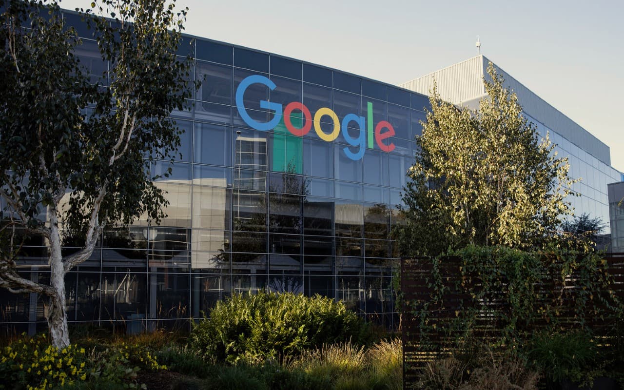Google के प्रतिस्पर्धा-रोधी कदमों से भारतीय उपभोक्ताओं, अर्थव्यवस्था को नुकसान: MapmyIndia