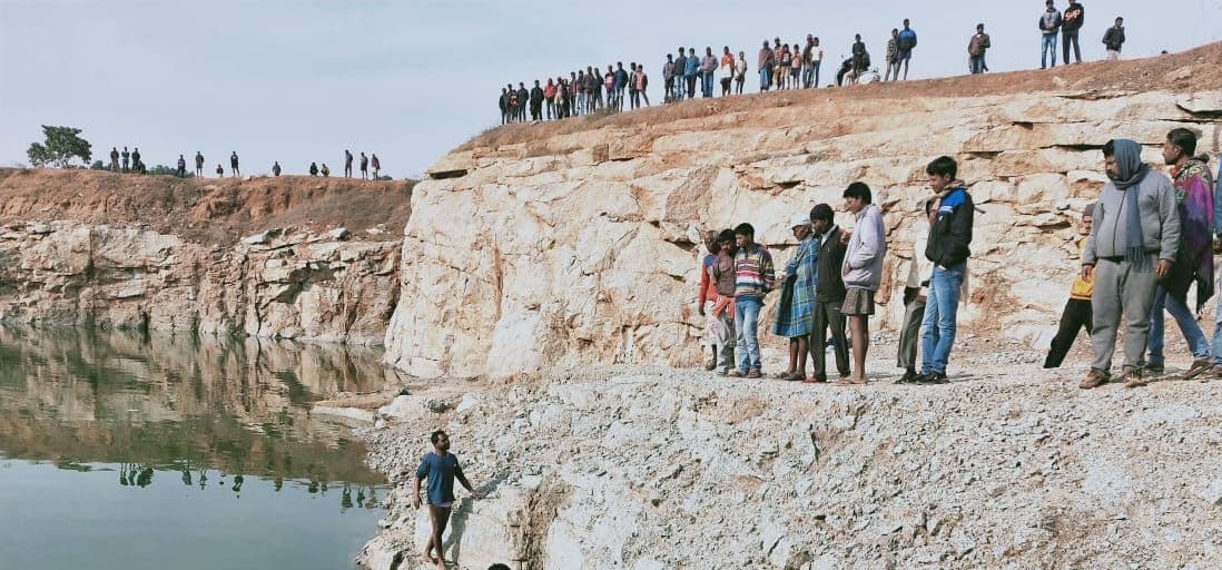 Jharkhand Crime News : गुमला में लापता इंटर के छात्र का मिला शव, परिजनों ने जतायी हत्या की आशंका, जांच में जुटी पुलिस