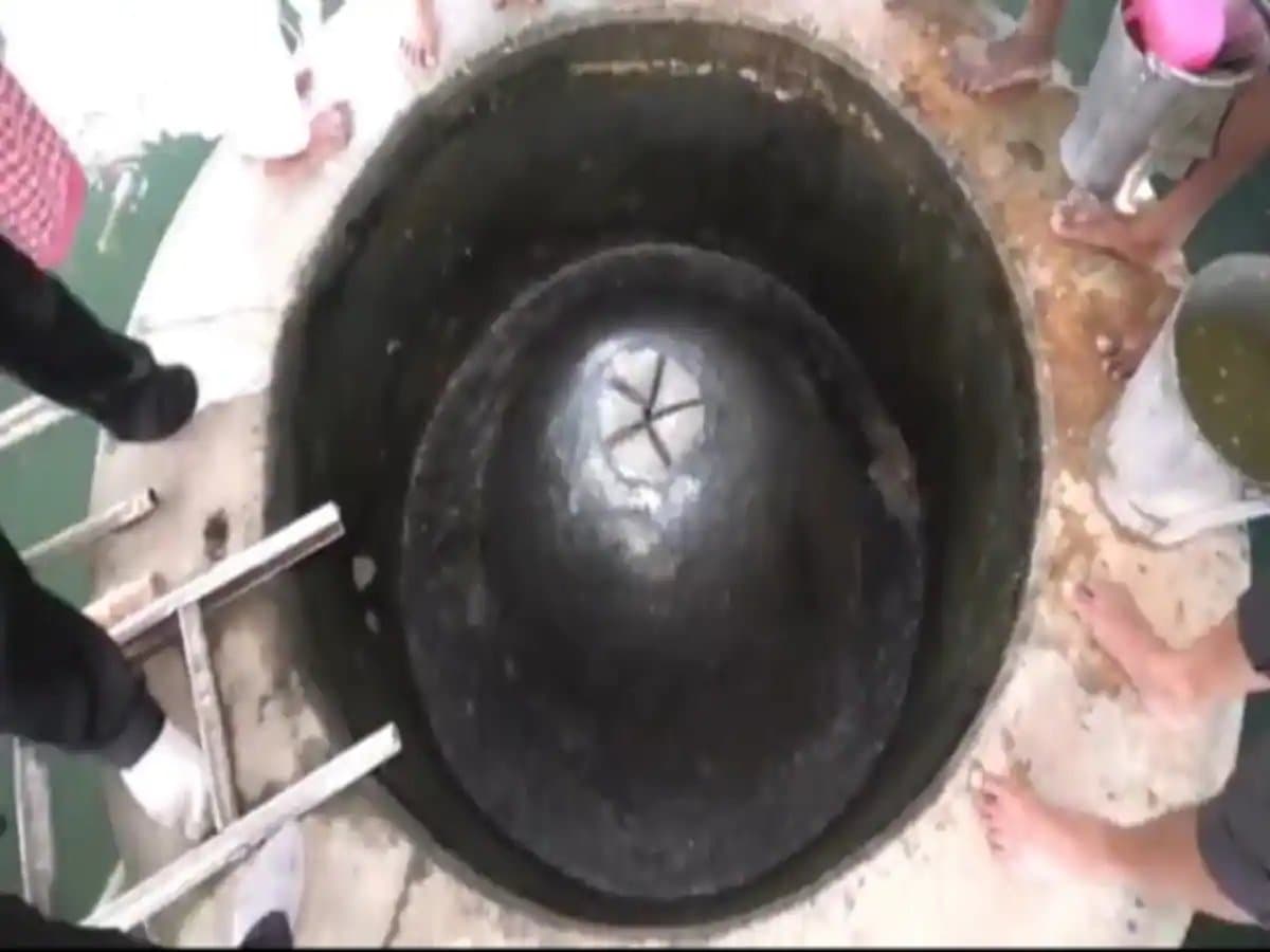 Gyanvapi : इलाहाबाद हाईकोर्ट से लगा मुस्लिम पक्ष को झटका, व्यास जी के तहखाने में पूजा-पाठ की रोक लगाने वाली याचिका खारिज