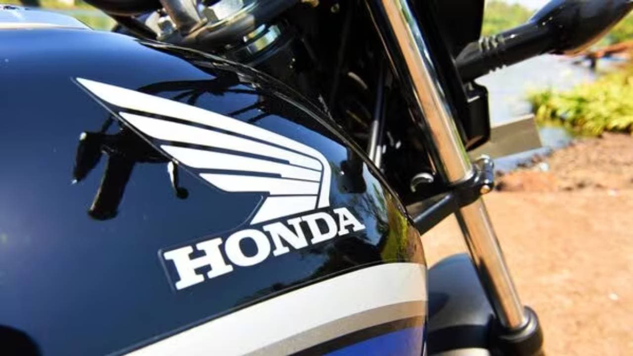 Honda दो अगस्त को पेश करेगी नई मोटरसाइकिल, बजाज पल्सर को देगी टक्कर
