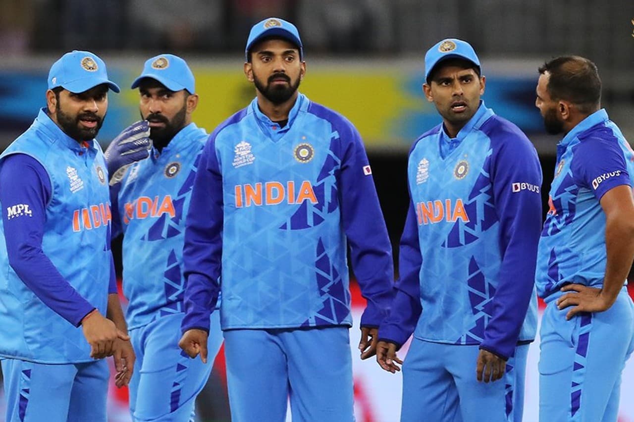 T20 World Cup: रोहित शर्मा ने बतायी हार की खास वजह, कहा- किसी को दबाव से निपटना नहीं सिखा सकते