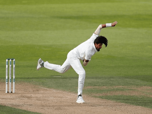 टीम इंडिया के लिए आयी एक और बुरी खबर, इंशात शर्मा हुए चोटिल, अंगुली की हुई सर्जरी