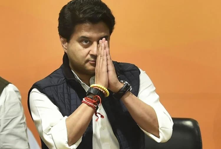 ज्योतिरादित्य सिंधिया सहित 44 नेताओं ने ली राज्यसभा सदस्य की शपथ, इन नेताओं ने ली पहली बार सदस्यता