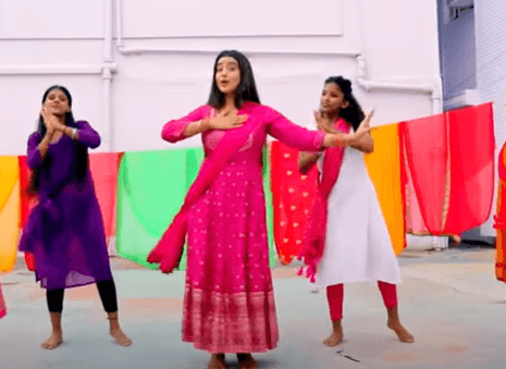 Bhojpuri Sawan Song : रिलीज होते ही धूम मचा रहा अक्षरा सिंह का कांवड़ गीत ‘कैलाशी’, वायरल VIDEO