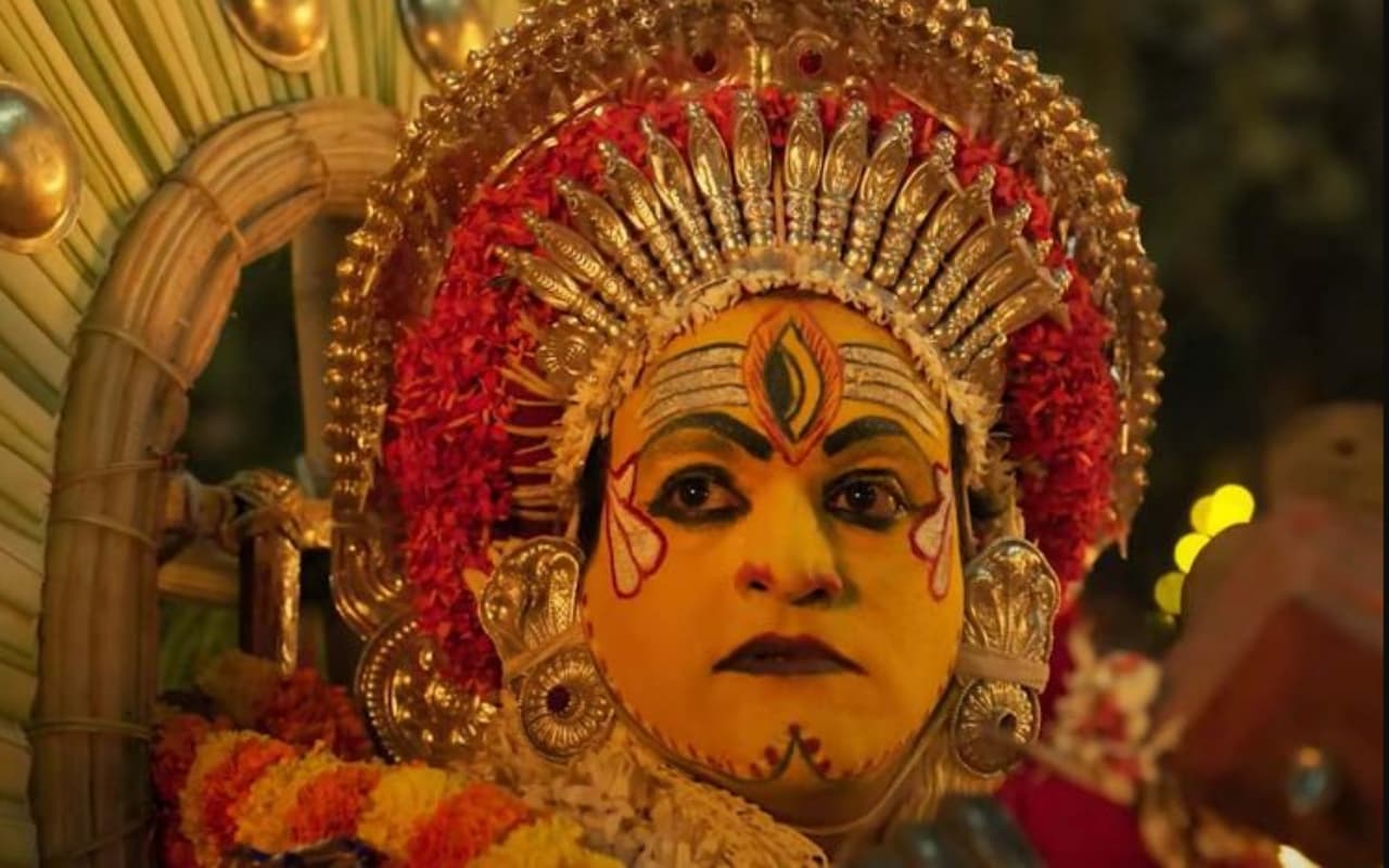 बॉक्स ऑफिस पर फिर गूंजेगी कांतारा की दहाड़, फिल्म के 100 दिन पूरे होने पर ऋषभ शेट्टी ने किया प्रीक्वल का ऐलान