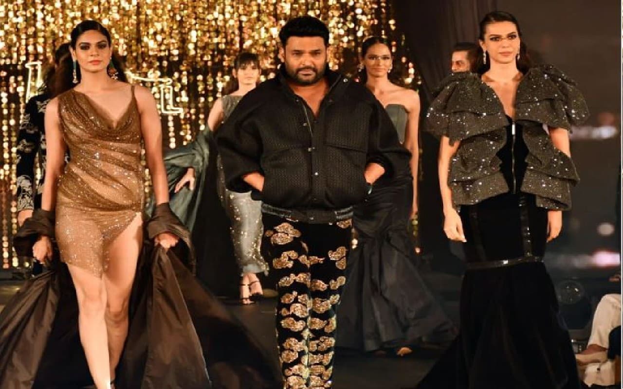 Kapil Sharma ने किया ऐसा रैंप वॉक, जिसे देखकर छूट जाएगी आपकी हंसी, मॉडल्स की तरह दिए पोज