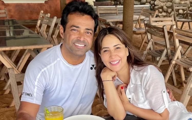 लिएंडर पेस के साथ ब्रेकअप की खबरों के बीच किम शर्मा ने डिलीट की टेनिस स्टार संग तस्वीरें, बस ये 1 तस्वीर मौजूद