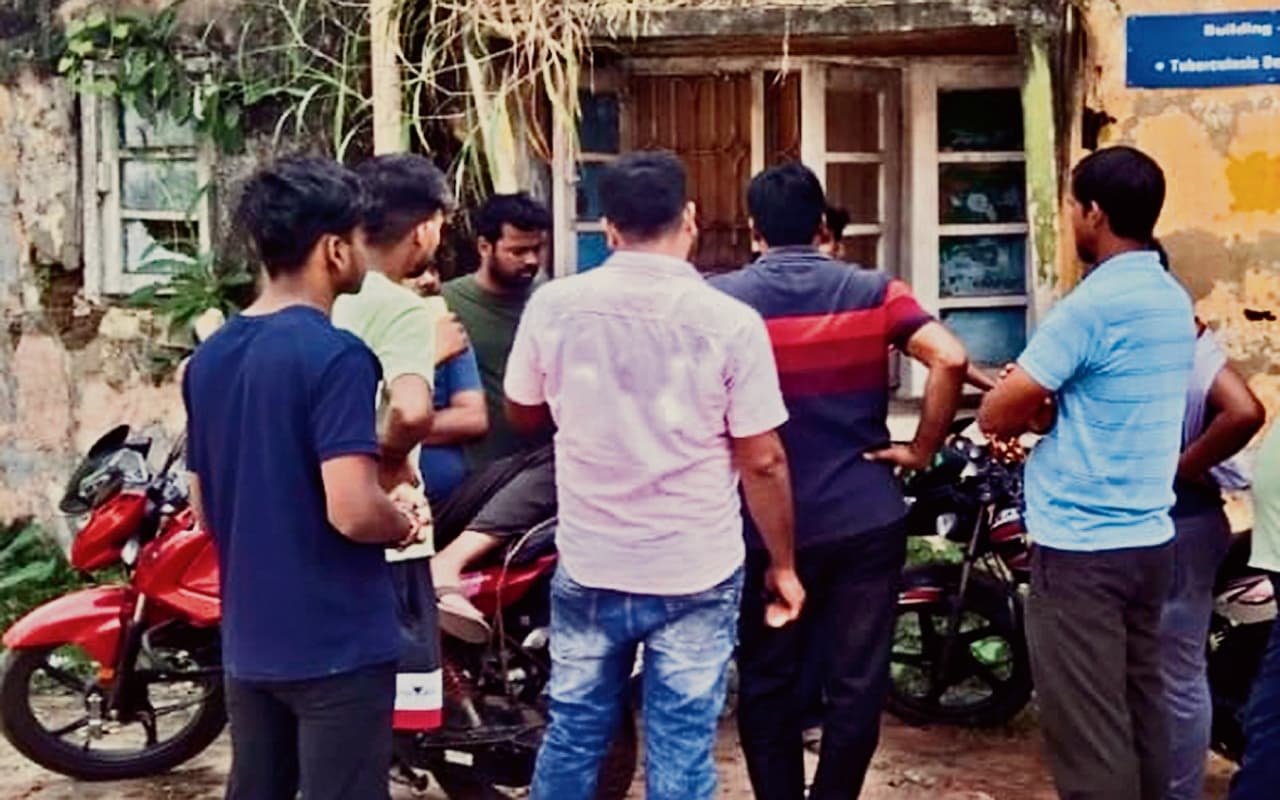गिरिडीह : ऋण वापसी का बढ़ा दबाव, तो महिला ने कर ली खुदकुशी