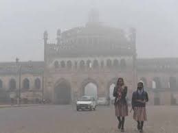 UP Weather: गुलाबी ठंड का दौर अब होगा खत्म, कड़ाके की ठंड और घना कोहरा बढ़ाएगा मुश्किलें