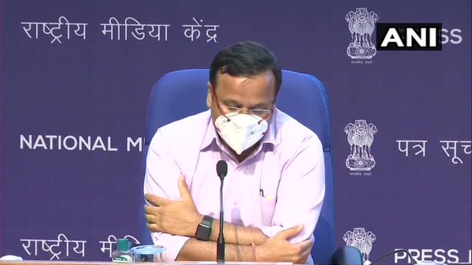देश में 60 प्रतिशत सीनियर सिटीजन ने लगवाया कोरोना का टीका, इस मामले में हमने अमेरिका को पीछे छोड़ा