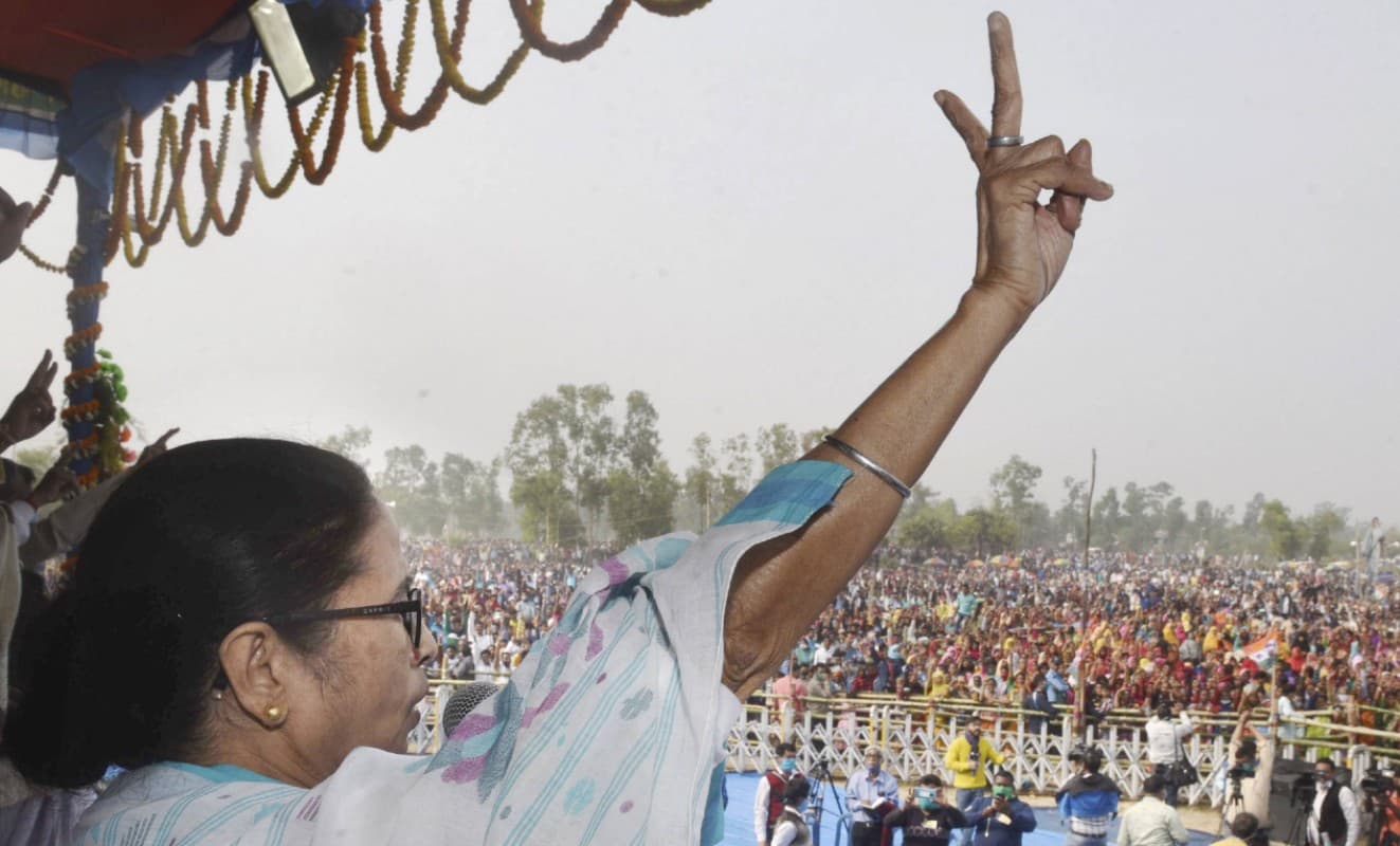 Bengal Election 2021 से पहले Mamata Banerjee का मास्टरस्ट्रोक? सिर्फ नंदीग्राम सीट से चुनाव लड़ सकती हैं TMC सुप्रीमो, भवानीपुर के लिए कैंडिडेट की तलाश शुरू