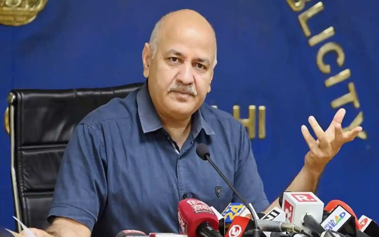 Delhi Excise Policy: मनीष सिसोदिया को पूछताछ से मिली राहत, कहा- मुझे किया जा सकता था गिरफ्तार