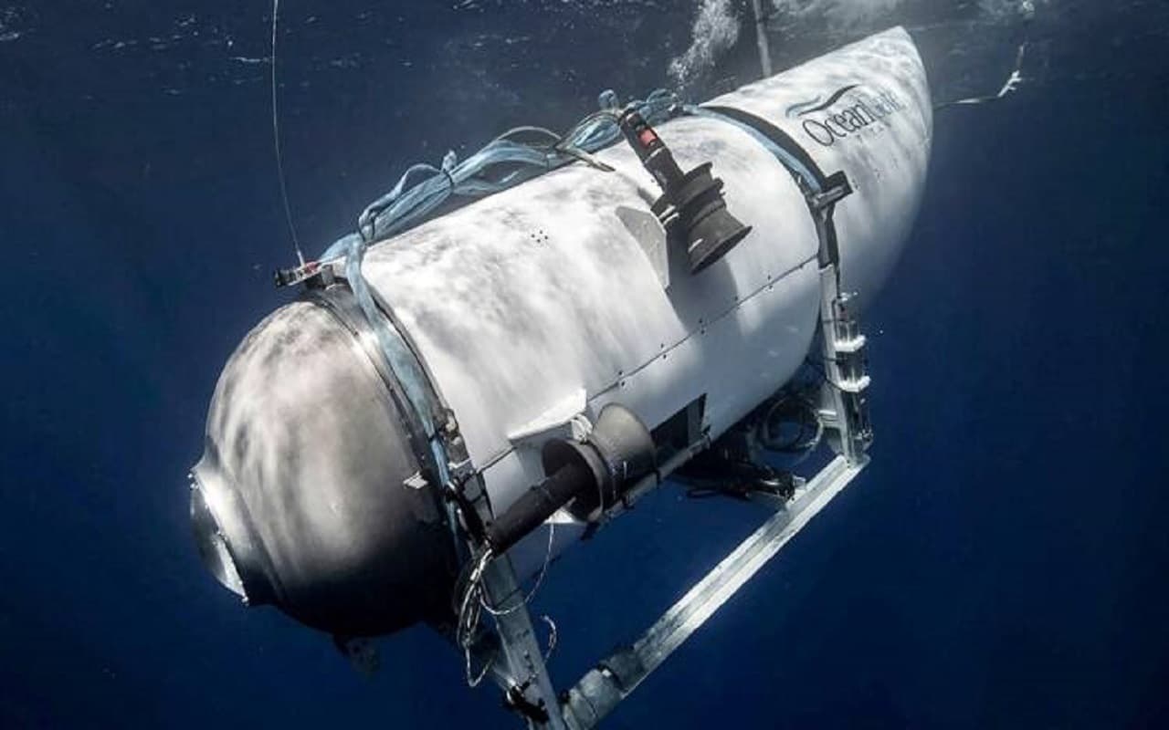 Titanic Submarine: लापता टाइटन पनडुब्बी में महज कुछ घंटों का ऑक्सीजन मौजूद, जानिए कौन-कौन है सवार?