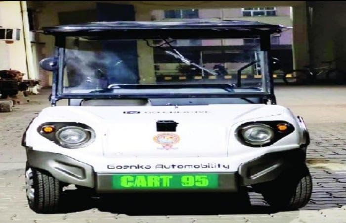 UP News: एमएनएनआईटी परिसर में देश की पहली मानव रहित कार सड़क पर सरपट दौड़ी, खुद लगा ब्रेक, जानें खासियत