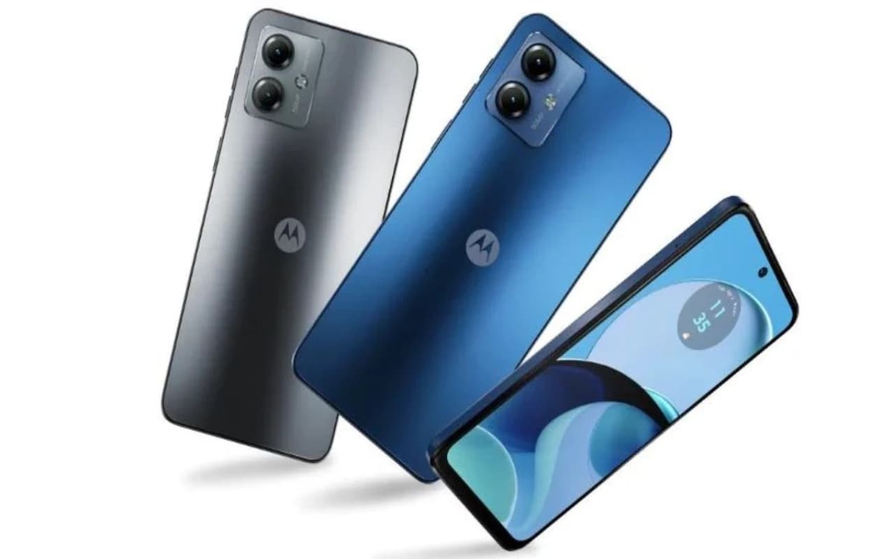 Motorola लायी 10 हजार में दमदार स्मार्टफोन, खूबियां खुश कर देंगी Motorola लायी 10 हजार में दमदार स्मार्टफोन, खूबियां खुश कर देंगी