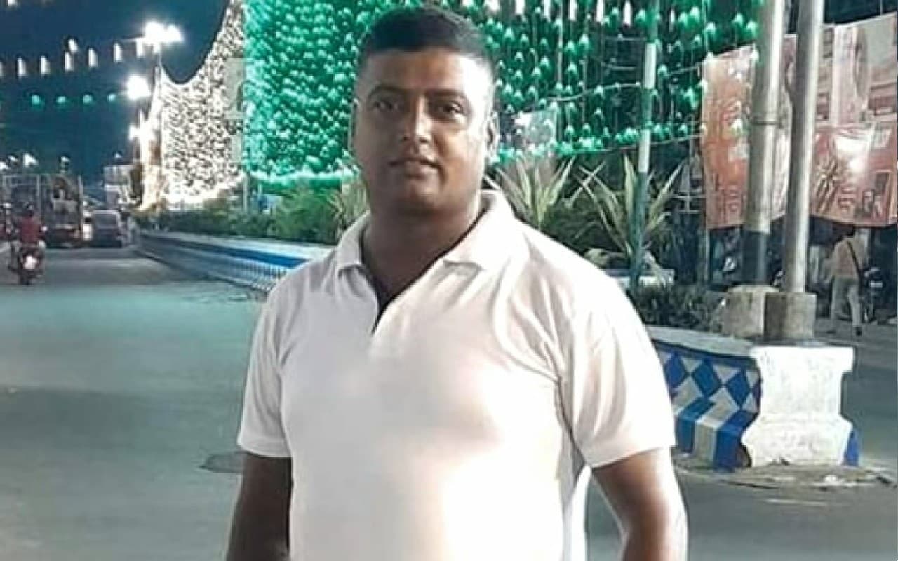 West Bengal : मानिकतला में व्यवसायी की मौत, पत्नी ने लगाया हत्या का आरोप