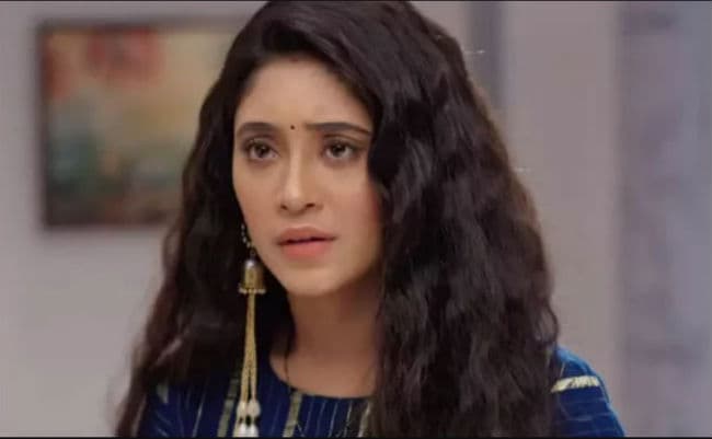 Yeh Rishta Kya Kehlata Hai Spoiler Alert : बड़ा ट्विस्‍ट! कार्तिक के प्‍यार में पड़ी ये लड़की, अब क्‍या करेगी नायरा