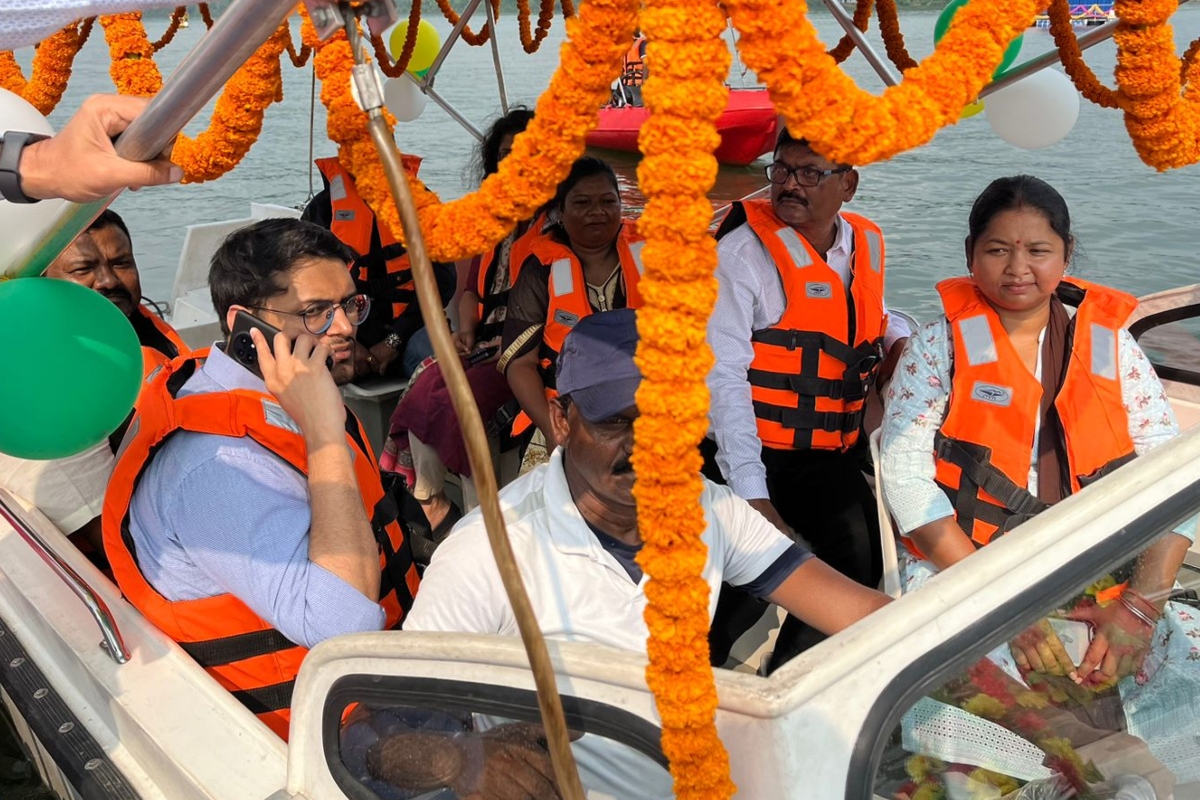 झारखंड: सांसद गीता कोड़ा ने नकटी डैम में पर्यटन सह नौका विहार का किया उद्घाटन, बोलीं-रोजगार को रुकेगा पलायन