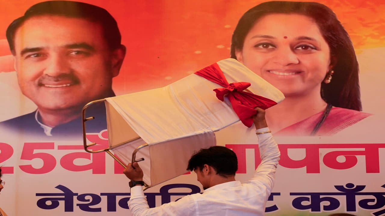 UP Chunav 2022: यूपी के चुनावी समर में सपा को मिला शरद पवार और ममता बनर्जी का साथ, इन सीटों पर बनी बात