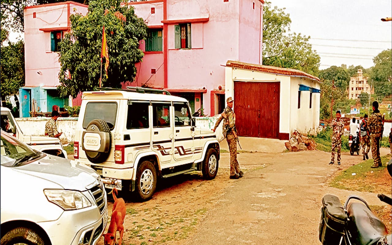 नक्सली समर्थकों के खिलाफ झारखंड-बिहार के कई स्थानों पर NIA का छापा, जानें पूरा मामला