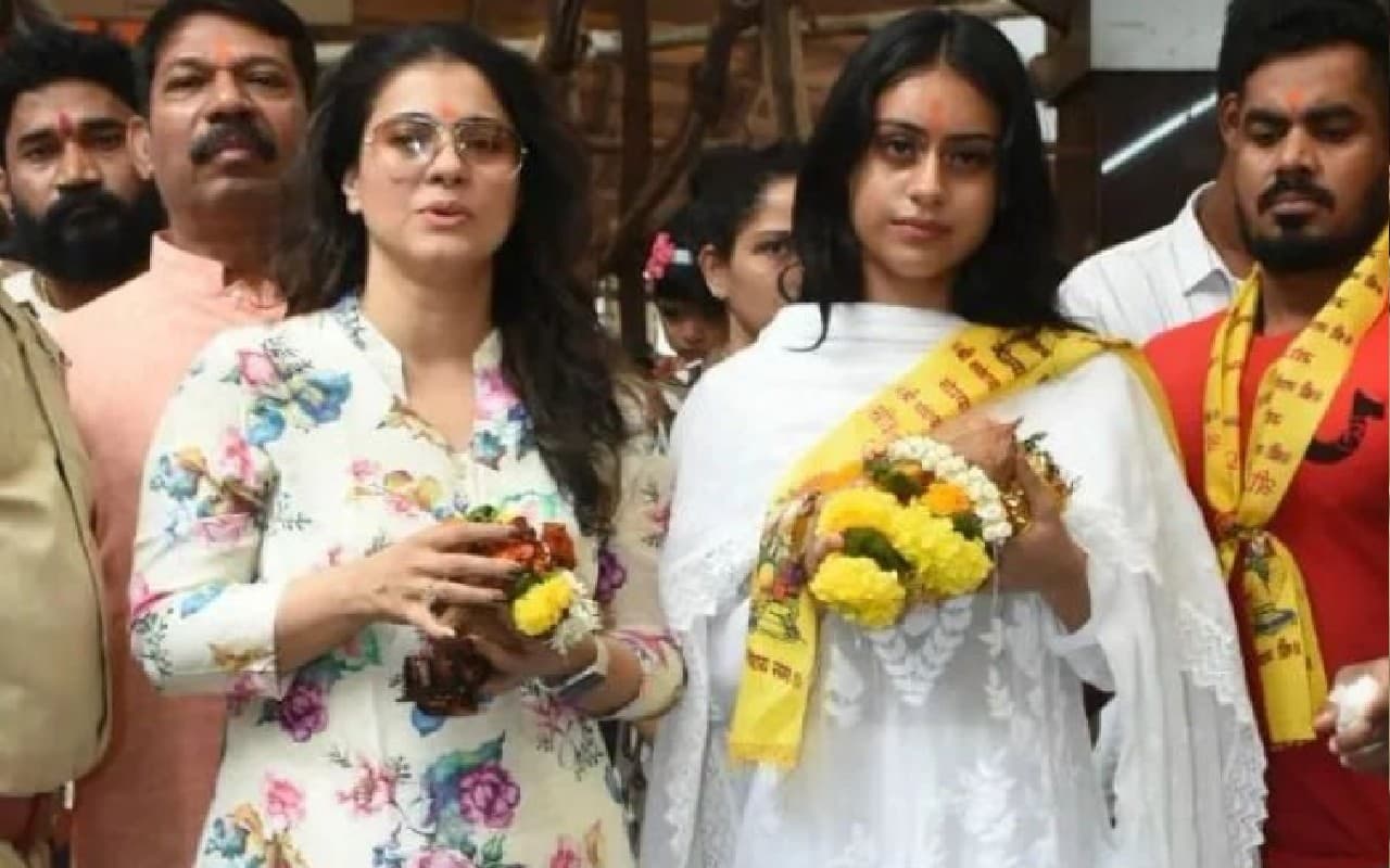 काजोल संग सिद्धिविनायक मंदिर पहुंची न्यासा देवगन, यूजर्स ने किया ट्रोल तो स्टारकिड के फैंस ने दिया जवाब