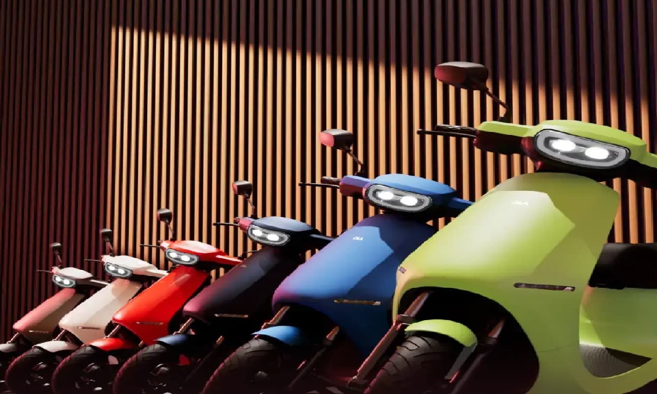 OLA Electric Scooter देश की नंबर-1 स्कूटर, 100 प्रतिशत से ज्यादा सेल्स ग्रोथ!