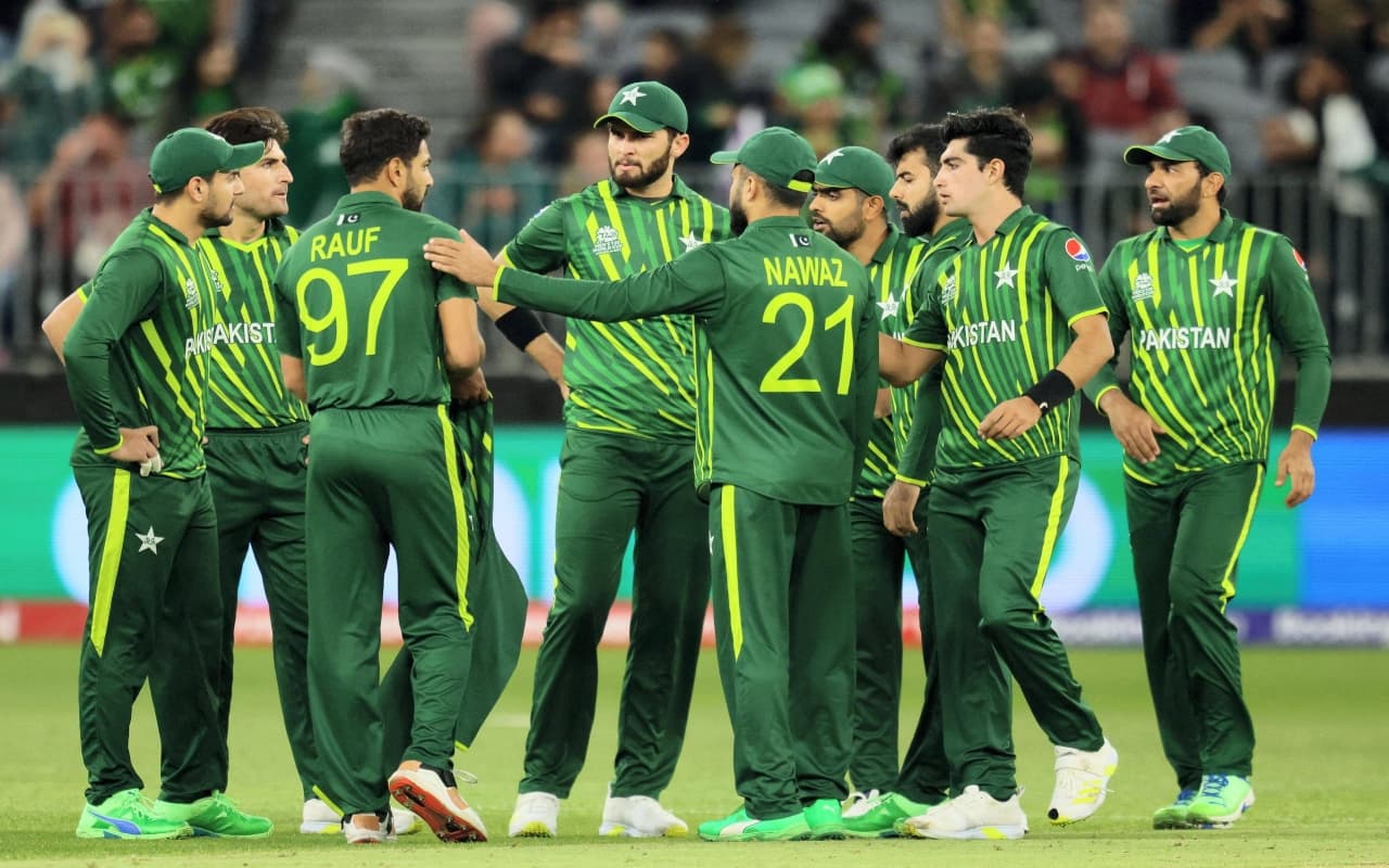 T20 World Cup 2022: क्या अब भी पाकिस्तान टीम पहुंच सकती है सेमीफाइनल में? जानें पूरा समीकरण