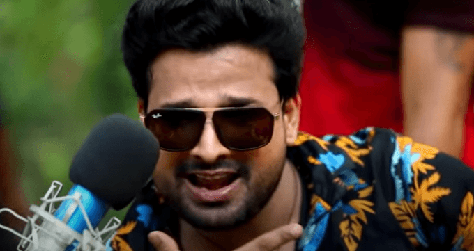 Bhojpuri Song: रिलीज होते ही इंटरनेट पर छा गया रितेश पांडे का ‘गब्बर की बसंती मारेलु आंख’ गाना, देखें VIDEO