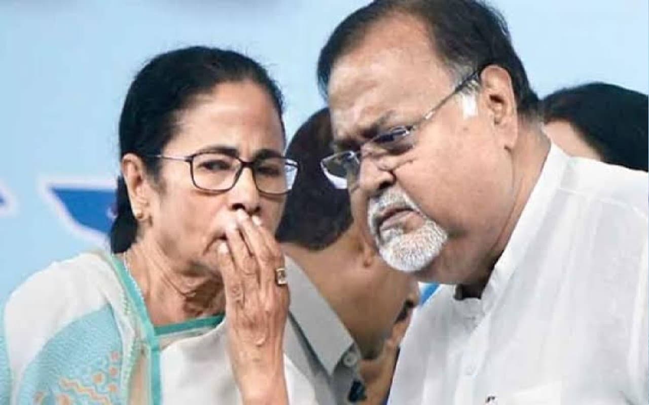 पार्थ चटर्जी ने कोर्ट में लगाई गुहार कहा- राजनीतिक साजिश के तहत फंसाया गया, जमानत देकर मुझे जीने दें