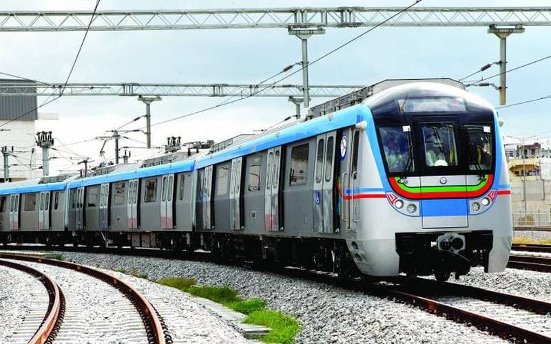 पटना मेट्रो के प्रायोरिटी कॉरिडोर का 41 फीसदी काम पूरा, पहले टनल बोरिंग मशीन ने 40 मीटर की खुदाई की पूरी