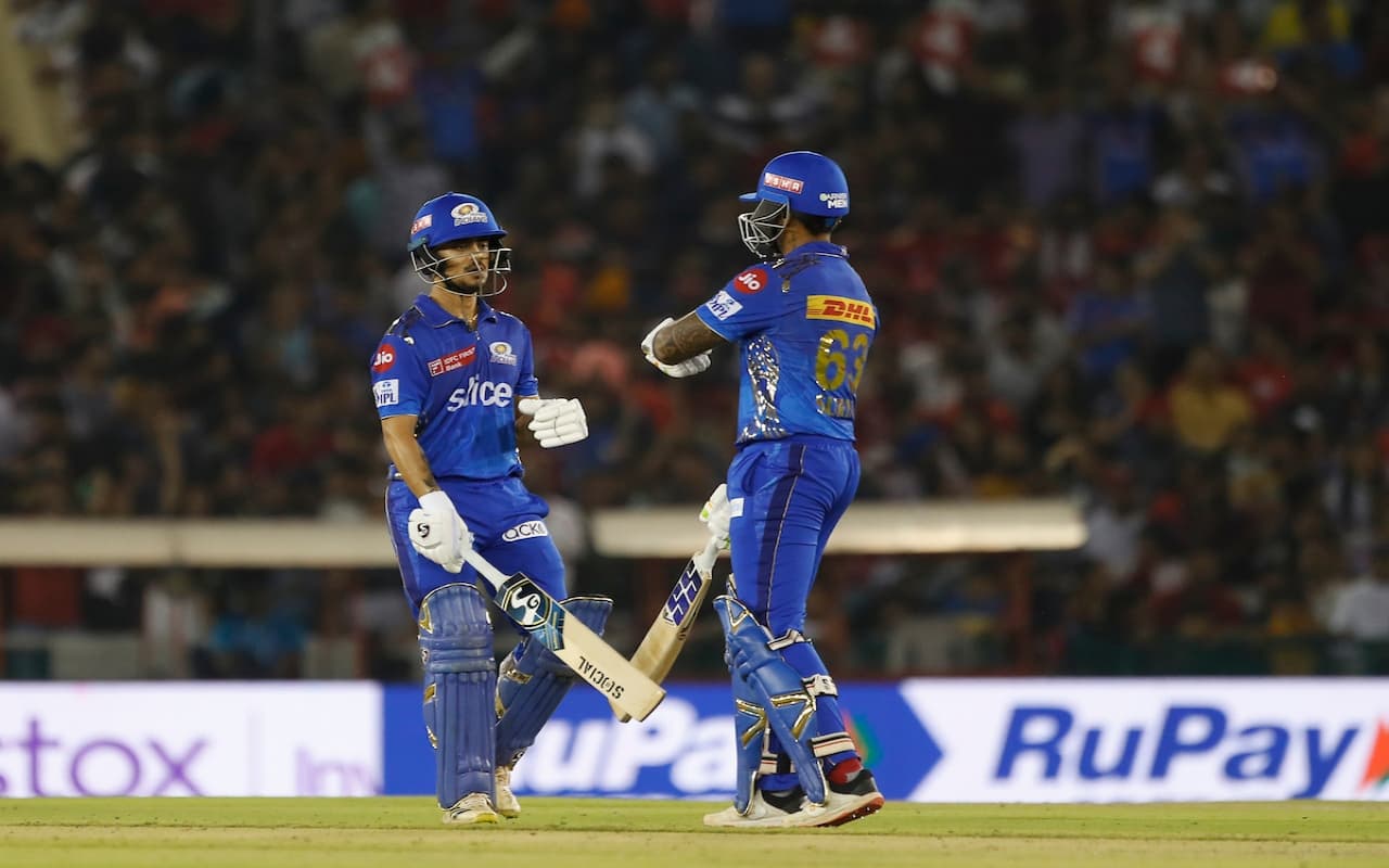 IPL Points Table 2023: मुंबई की धमाकेदार जीत के बाद प्वाइंट्स टेबल में हुआ बड़ा फेरबदल, जानें कौन है टॉप पर