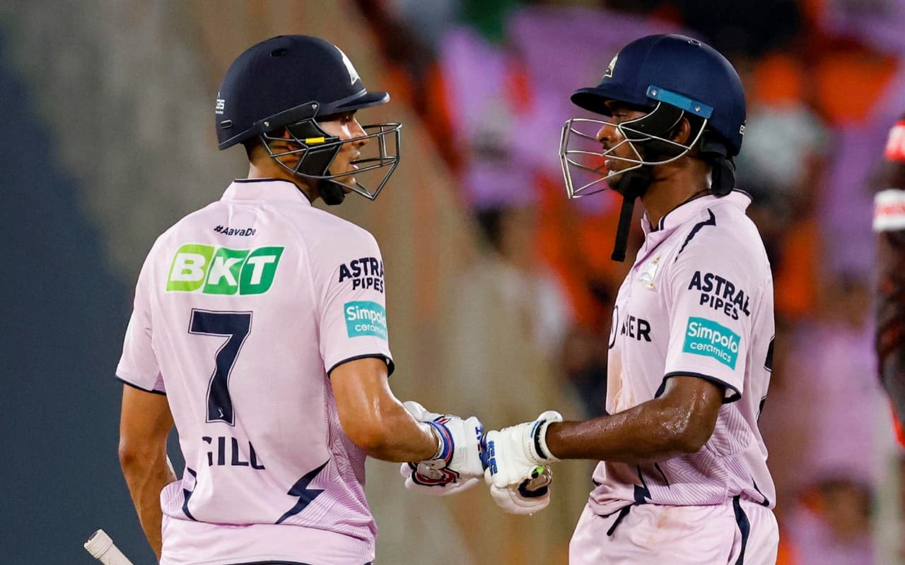 IPL 2023 Points Table: प्लेऑफ में पहुंची गुजरात, बाकी तीन स्पॉट के लिए किन टीमों के बीच है टक्कर, देखें यहां