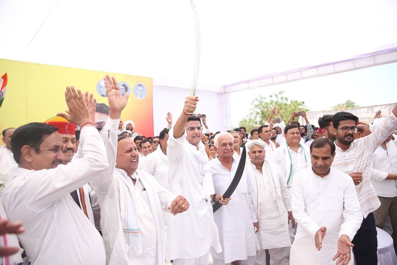 जनसंघर्ष पदयात्रा में सचिन पायलट ने कर्नाटक में जीत का किया दावा, गहलोत सरकार पर साधा निशाना!