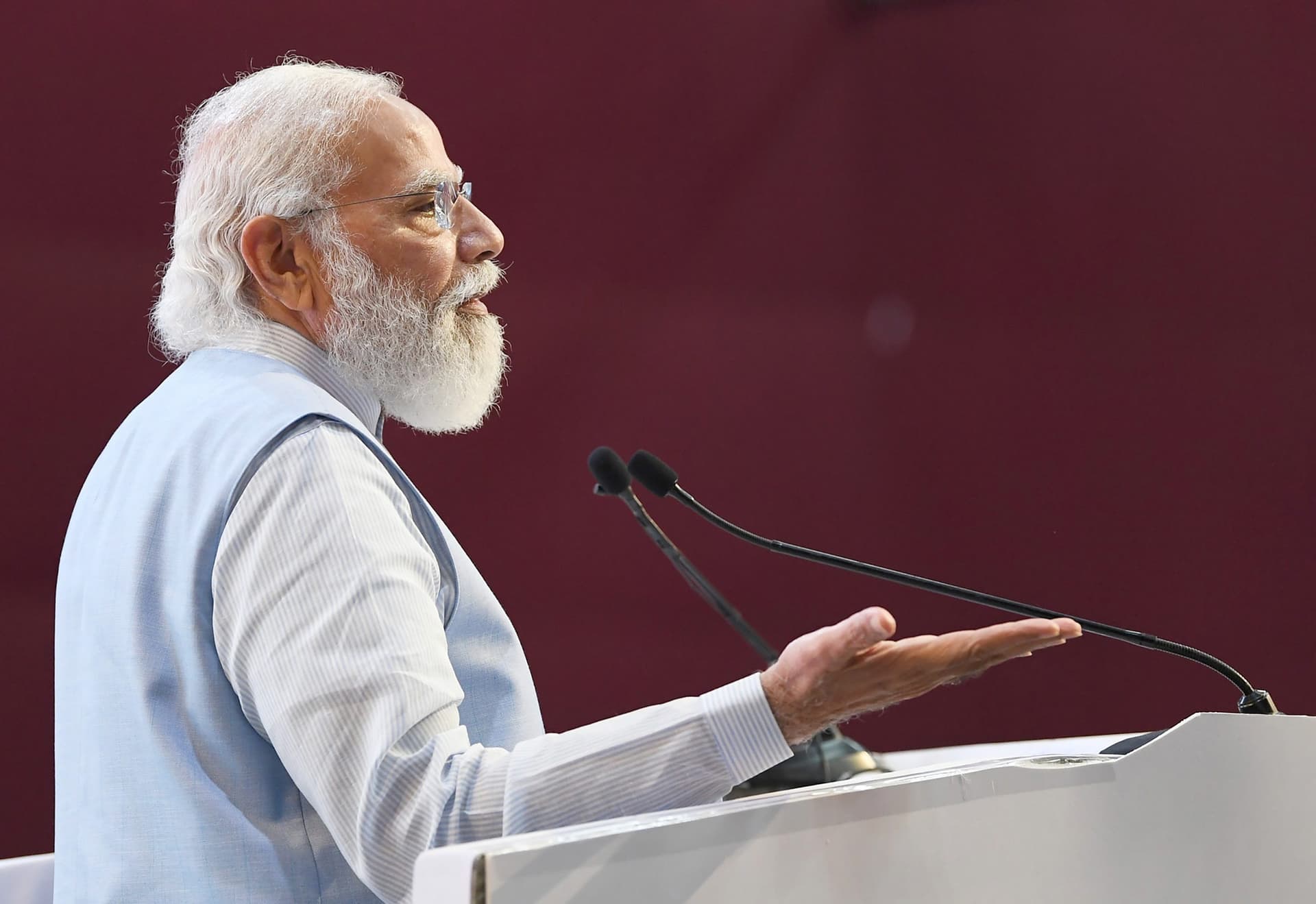 पीएम नरेंद्र मोदी कल स्वामित्व योजना के लाभुकों को बांटेंगे 1.7 लाख ई प्राॅपर्टी कार्ड,जानें क्या है योजना…