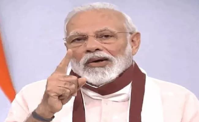 पीएम मोदी के अपने संबोधन में छठ पर्व और भोजपुरी ट्वीट पर विपक्ष ने किया कटाक्ष, भाजपा ने बताया ”छोटी सोच”