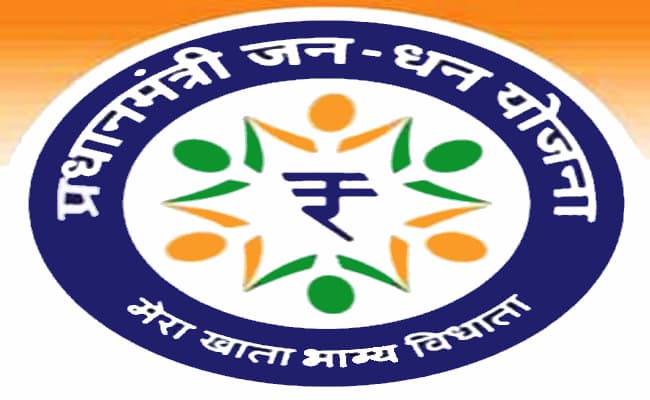 प्रधानमंत्री जन-धन योजना के खाताधारकों में 55 प्रतिशत महिलाएं, …जानें क्या-क्या है खाते के फायदे?