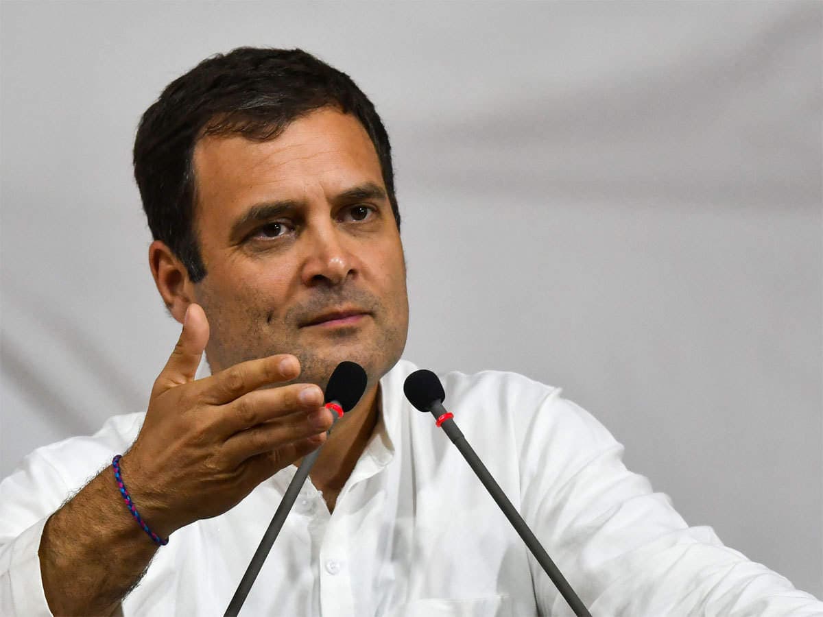 केन्द्र सरकार पर राहुल गांधी का तंज, कहा- अहंकार की कुर्सी से उतरकर सोचिए और किसान का अधिकार दीजिए केन्द्र सरकार पर राहुल गांधी का तंज, कहा- अहंकार की कुर्सी से उतरकर सोचिए और किसान का अधिकार दीजिए
